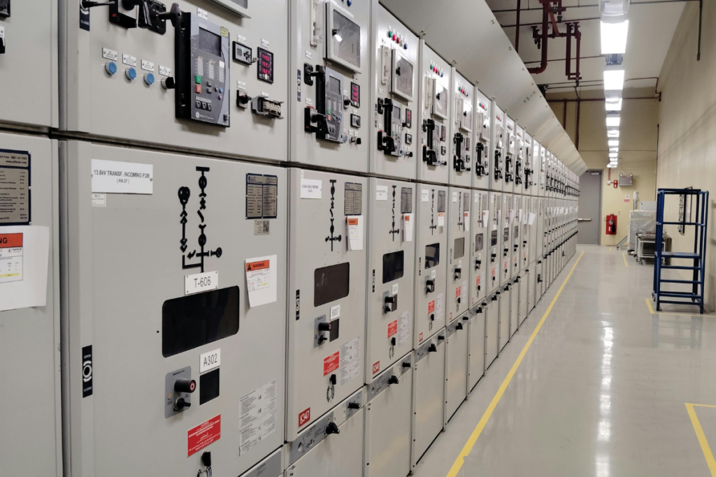 Services electrical work